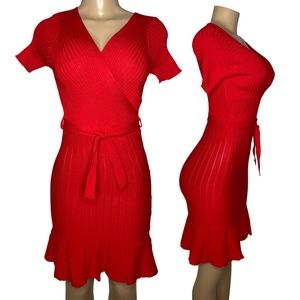 NWT Red Size S Women Dress Wrap Short Sleeve Elegant with waist Band Dress